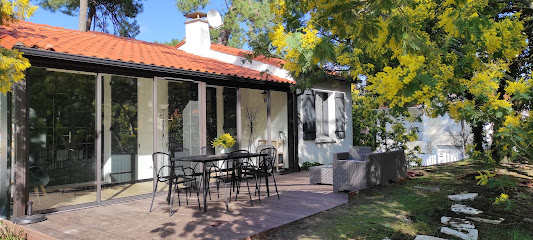 « Chez Cécile » Location vacances Ronce les bains. Hébergements touristiques (Plage à pied, toutes saisons)
