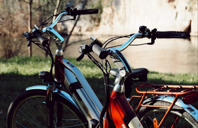 Les Vélos de Saint Cirq