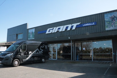 Giant Lamballe