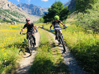 TIKIBIKE Centre de VTT et de vélo de route du Pays des ECRINS