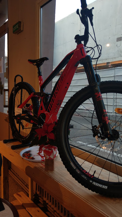 Café Cycles – 2 Roues et Demi