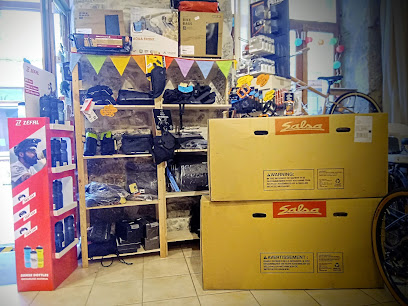 Black&Cycles Moniteur Guide VTT/Gravel et Magasin de vélo