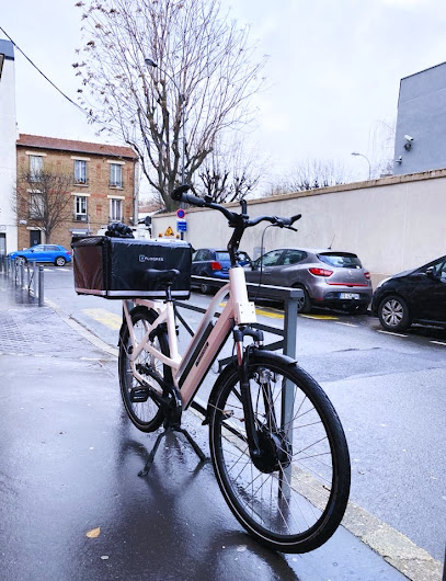 Flockee – Vélos. Location vélo. Vélos électriques professionnels. Vélos de livraison. Solutions de mobilité durable