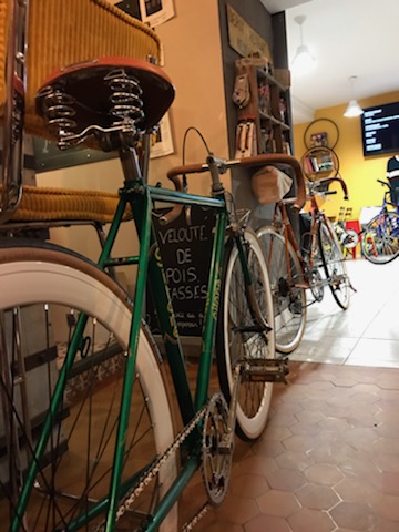Café- vélo, LA PINCE A VELO